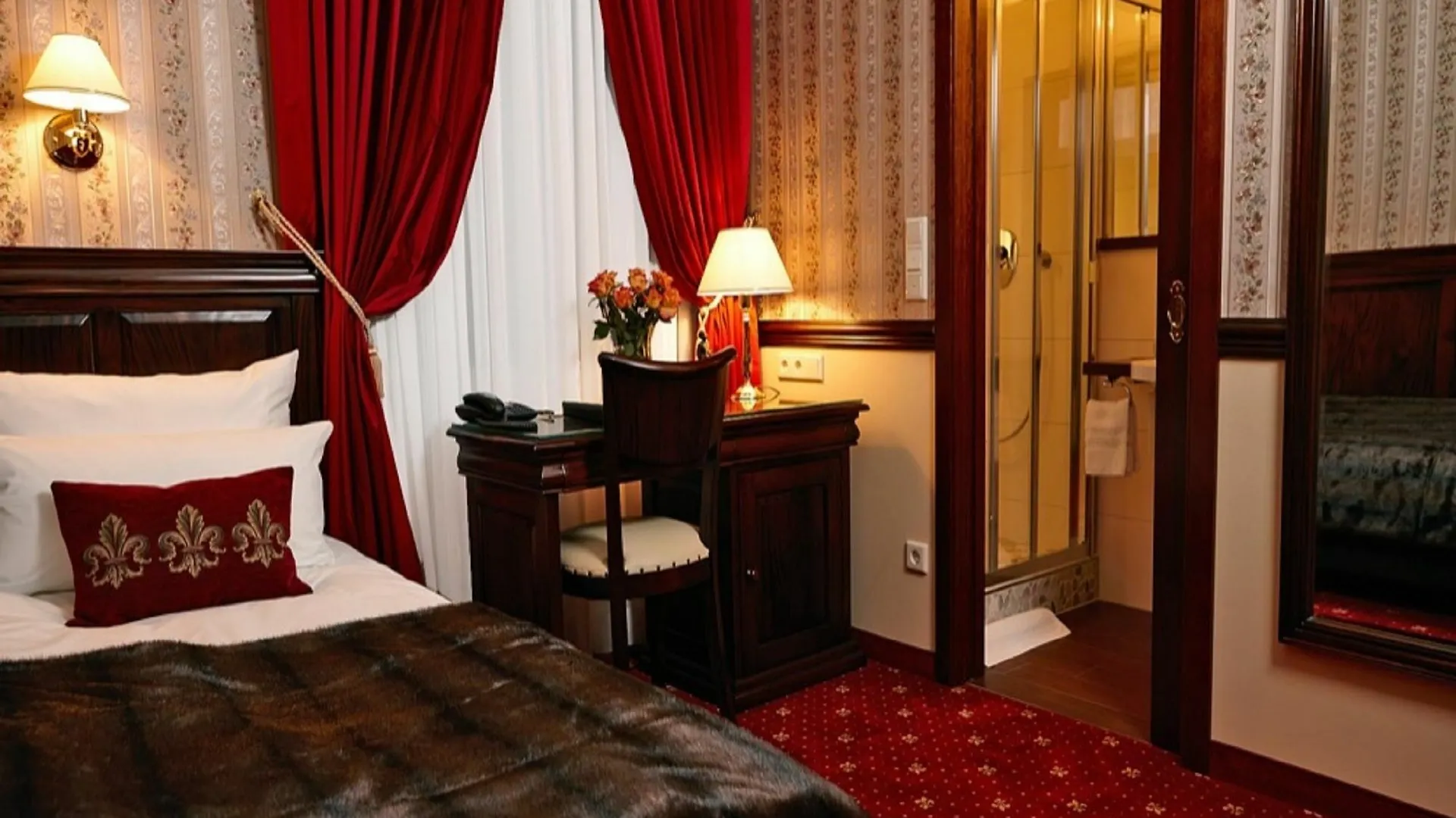 Hotel Villa Achenbach Düsseldorf 4*,